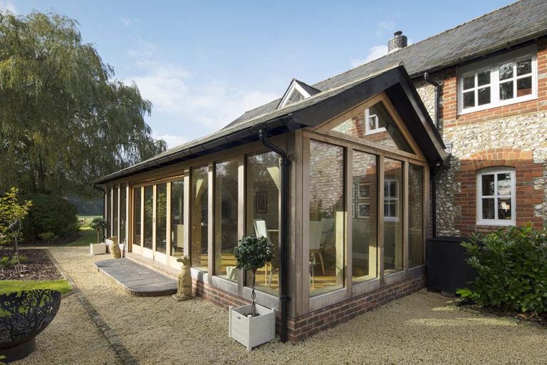 Read more about the article Timber Frame Extensions: Adding Space to Your Home
