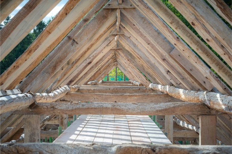 Read more about the article How Does Oak Beam Restoration Work?