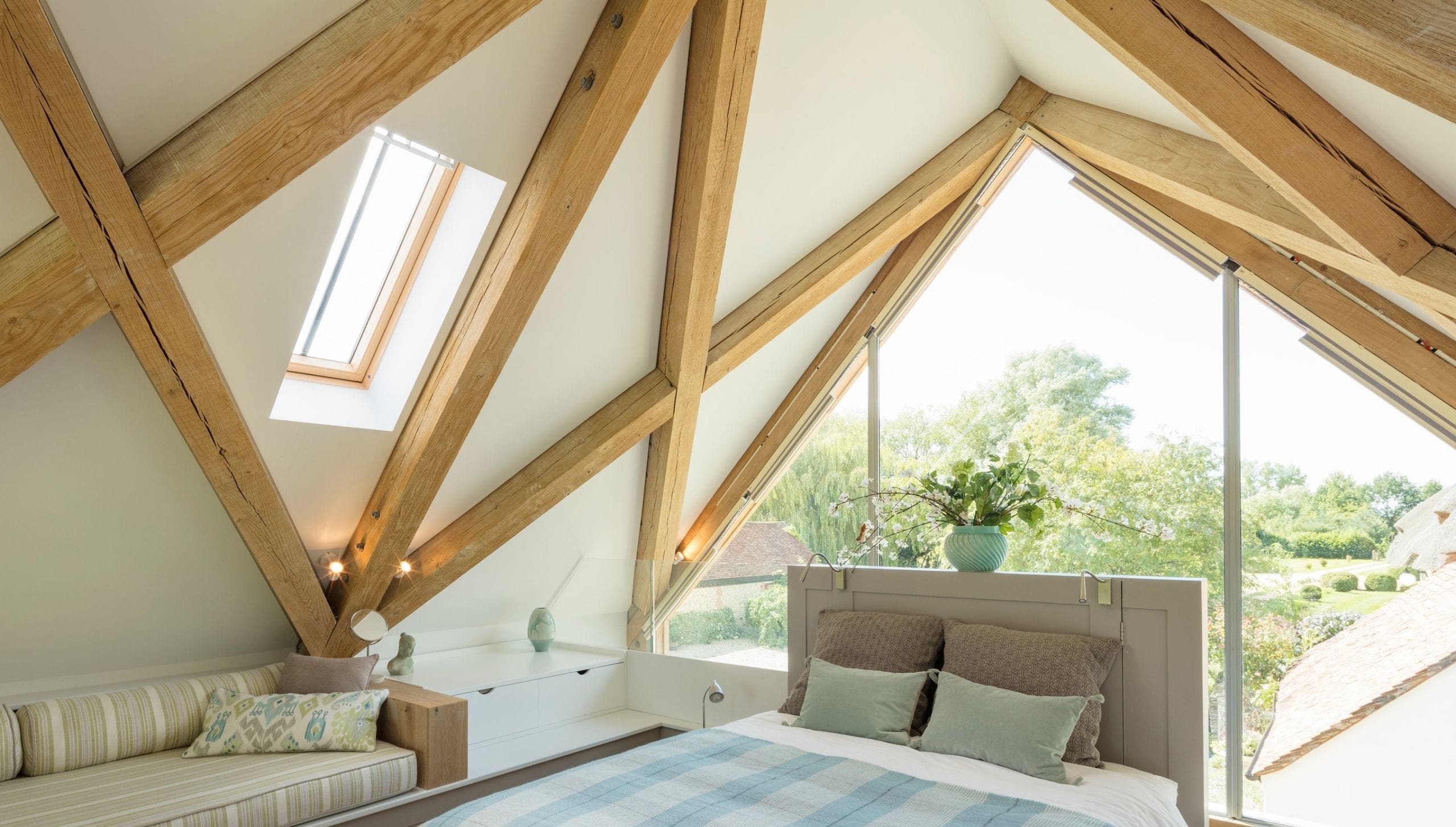 Oak frame extension bedroom space